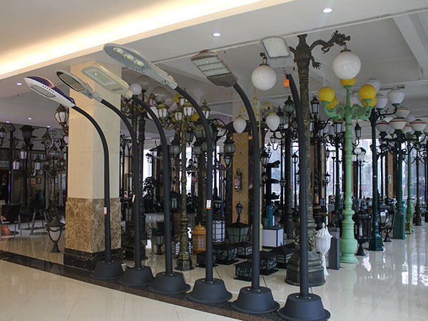 公司展廳-路比亮