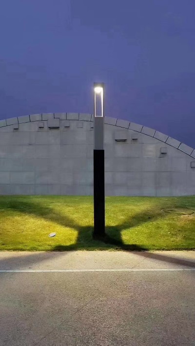 LED簡(jiǎn)約庭院燈