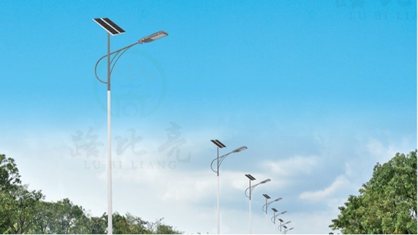 太陽(yáng)能路燈