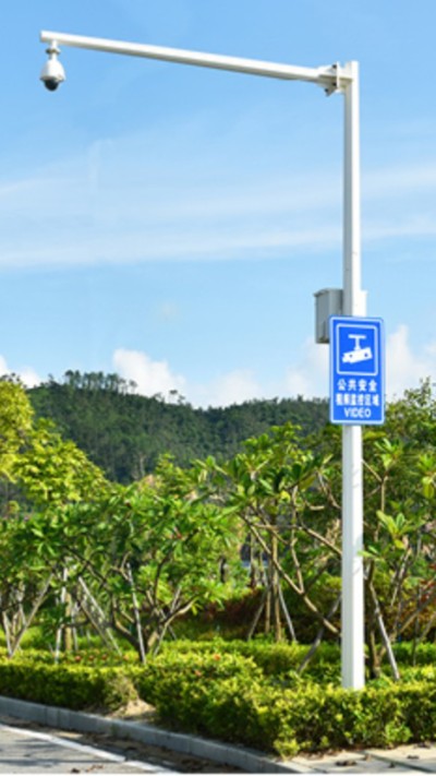 LED監(jiān)控立桿