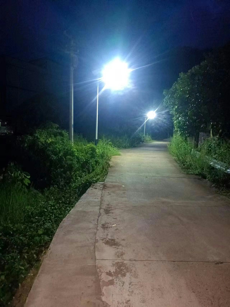 太陽(yáng)能路燈
