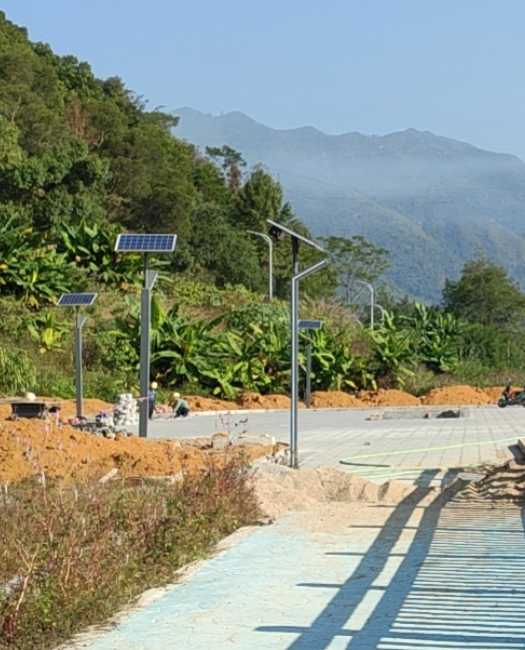 太陽(yáng)熊庭院燈