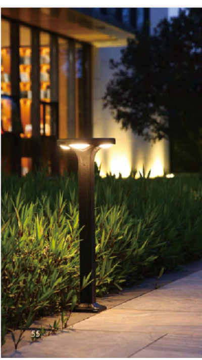 景區(qū)太陽能草坪燈