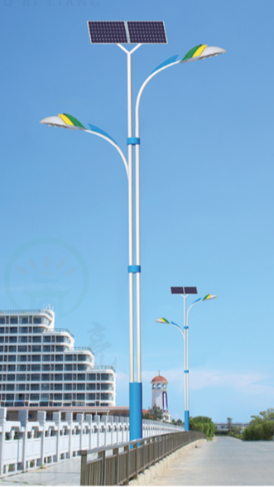 LED雙桿太陽(yáng)能路燈