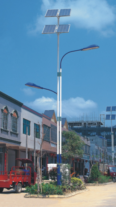 農(nóng)村高低頭雙桿太陽能道路燈