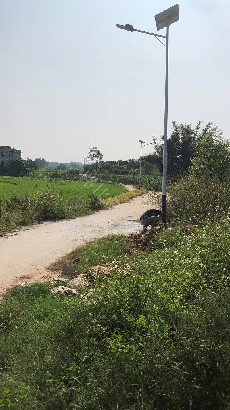 太陽(yáng)能路燈