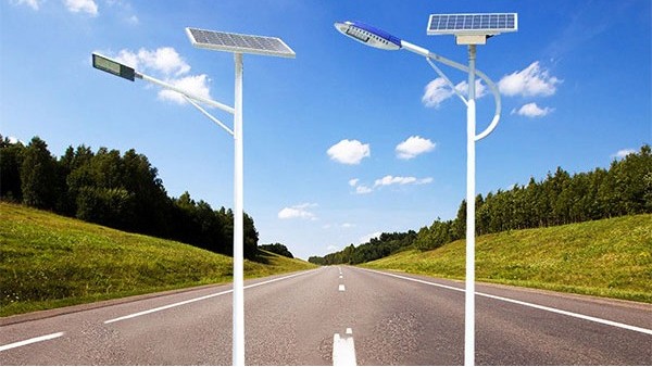 太陽(yáng)能路燈