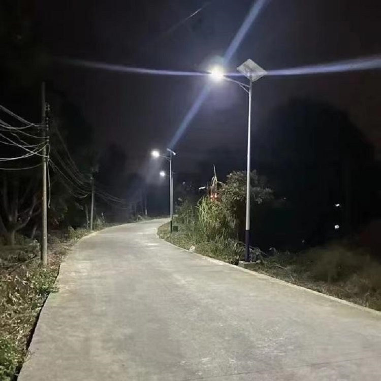 太陽能路燈