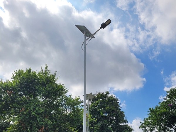 惠州八米太陽能路燈工程案例