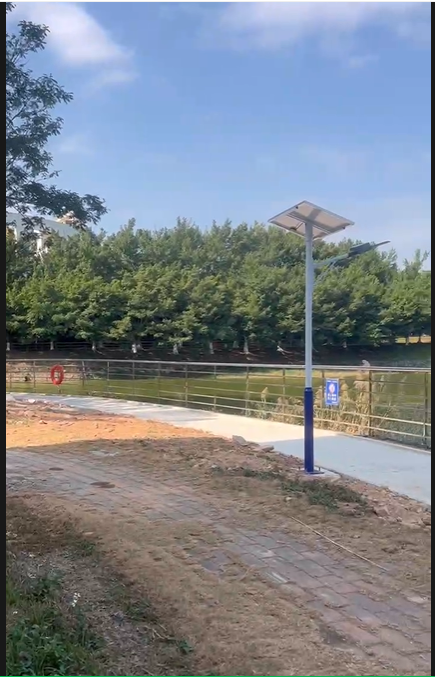 太陽(yáng)能路燈